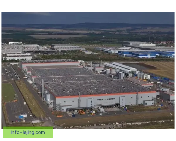 德布勒森不敌费伦茨瓦罗斯遭遇0比2失利 双方激战精彩纷呈